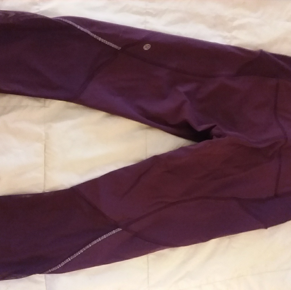 Lululemon crops - Picture 6 of 6